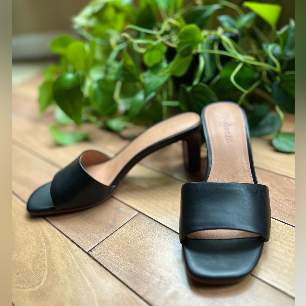 ✨NEW✨Madewell Leather Heeled Sandal